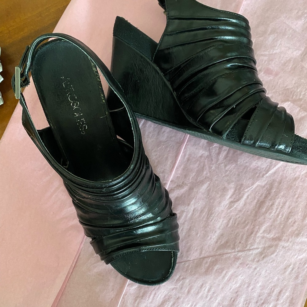 Aerosoles Black Leather Wedge